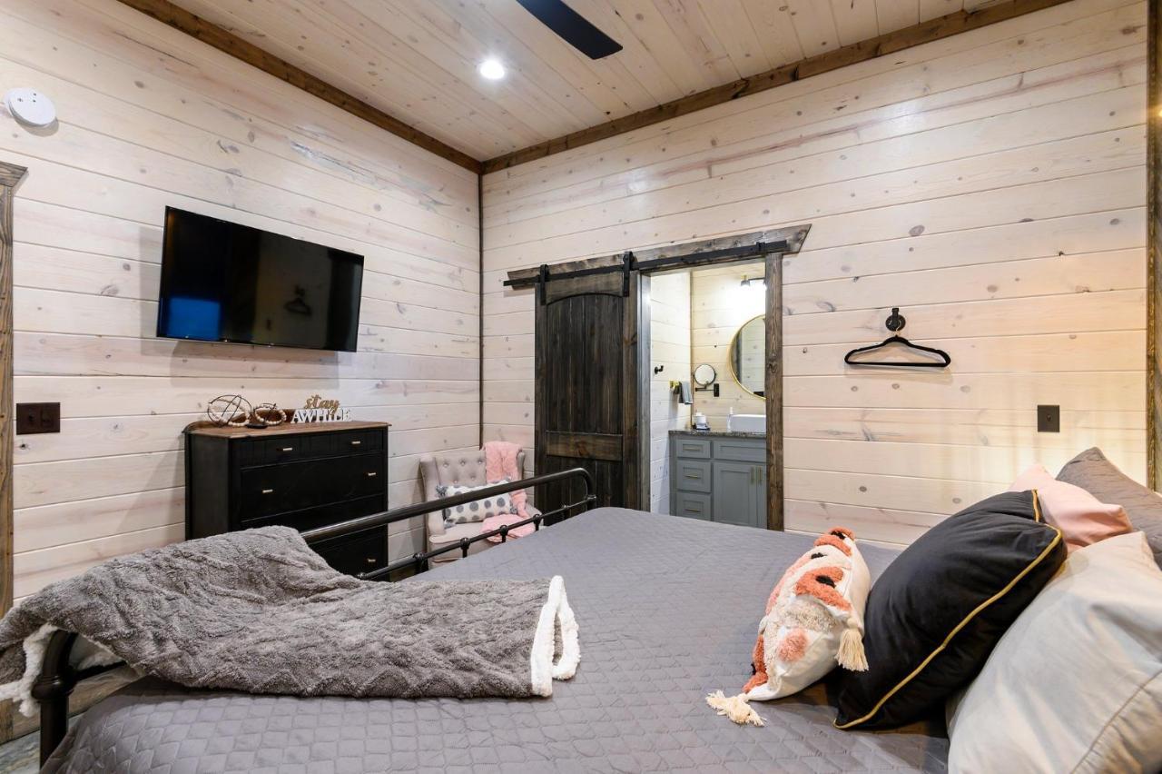 Unwind In Style! *New* Sip And Stay Hideaway Broken Bow Exterior photo
